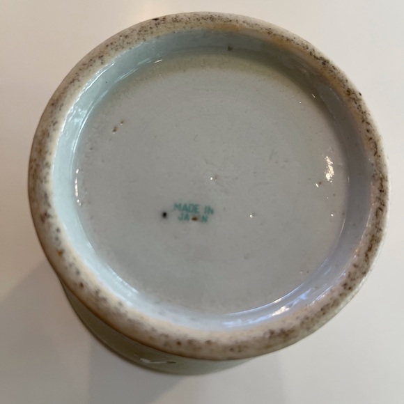 Hand Painted Vase with Windmill - Picture 7 of 11